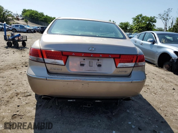 2006 Hyundai Azera SE with VIN KMHFC46F46A034316, listed as a Copart auction lot 61857655 with 203,011 mi miles and Salvage title. Bid and sale history available at DreamBid. Image 6.