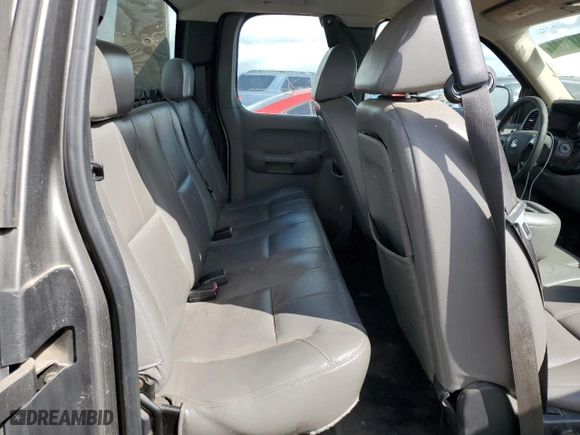 2007 Chevrolet Silverado 1500 LT w/1LT with VIN 1GCEC14067Z638725, listed as a Copart auction lot 49647525 with 510,313 mi miles and Clean Title. Bid and sale history available at carsss.com. Image 10.