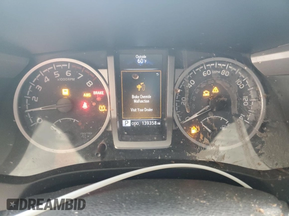 2021 Toyota Tacoma SR5 z VIN 3TMBZ5DN6MM031399, wystawiony jako Copart lot #82078704 z przebiegiem 139 358 mil mil oraz Czysty tytuł • Clean title. Historia ofert i sprzedaży dostępna na DreamBid. Obrazek 9.