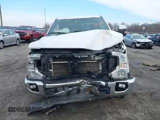 2022 Ford F-250 XL with VIN 1FT7W2BT5NEE59440, listed as a IAAI auction lot 41217343 with 73,201 mi miles and . Bid and sale history available at DreamBid. Image 12.