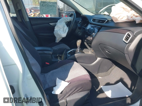 2016 Nissan Rogue SV with VIN KNMAT2MTXGP627849, listed as a IAAI auction lot 41898568 with 167,579 mi miles. Bid and sale history available at carsss.com. Image 5.