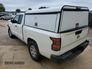 2022 Nissan Frontier S with VIN 1N6ED1CL7NN676149, listed as a Copart auction lot 53841345 with 82,500 mi miles and Clean title. Bid and sale history available at DreamBid. Image 2.