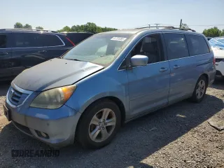 2008 Honda Odyssey Touring z VIN 5FNRL38988B043422, wystawiony jako Copart lot #61755385 z przebiegiem Nie podano mil oraz Czysty tytuł • Clean title. Historia ofert i sprzedaży dostępna na DreamBid. Obrazek 1.