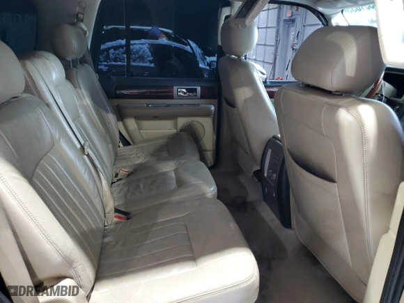 2006 Lincoln Navigator Luxury with VIN 5LMFU28546LJ29675, listed as a Copart auction lot 44531855 with 225,122 mi miles and Salvage Title. Bid and sale history available at carsss.com. Image 12.