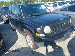2015 Jeep Patriot Latitude with VIN 1C4NJPFB8FD185890, listed as a IAAI auction lot 42616826 with 192,769 mi miles and . Bid and sale history available at DreamBid. Image 1.