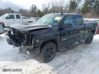 2017 Chevrolet Silverado 1500 LT with VIN 1GCVKRECXHZ262820, listed as a IAAI auction lot 41612608 with 152,577 mi miles. Bid and sale history available at carsss.com. Image 18.