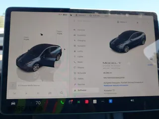 2024 Tesla Model Y Long Range with VIN 7SAYGDEE6RA225161, listed as a IAAI auction lot 42083140 with 28,289 mi miles and . Bid and sale history available at DreamBid. Image 7.