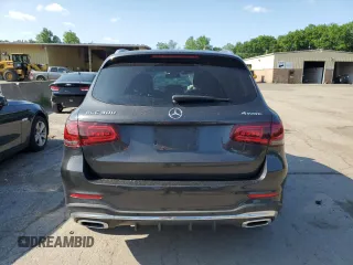2020 Mercedes-Benz GLC 300 with VIN WDC0G8EB2LF692651, listed as a Copart auction lot 61568195 with 60,929 mi miles and Salvage title. Bid and sale history available at DreamBid. Image 6.