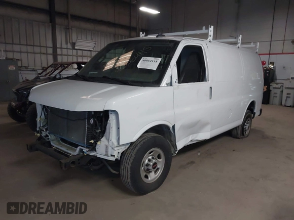 2022 GMC Savana Cargo Van with VIN 1GTW7AF77N1222004, listed as a IAAI auction lot 40864118 with 66,592 mi miles. Bid and sale history available at carsss.com. Image 2.