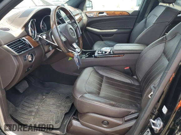 2018 Mercedes-Benz GLS 450 z VIN 4JGDF6EE9JB162914, wystawiony jako Copart lot #55346545 z przebiegiem 97 331 mil mil oraz Szkoda całkowita • Salvage title. Historia ofert i sprzedaży dostępna na DreamBid. Obrazek 7.