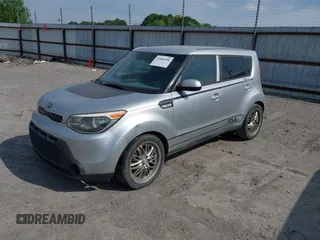 2016 Kia Soul with VIN KNDJN2A29G7871109, listed as a IAAI auction lot 42086496 with 179,493 mi miles. Bid and sale history available at carsss.com. Image 2.