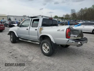2000 Nissan Frontier XE with VIN 1N6ED27Y1YC396562, listed as a Copart auction lot 49518015 with 429,708 mi miles and Clean title. Bid and sale history available at DreamBid. Image 2.