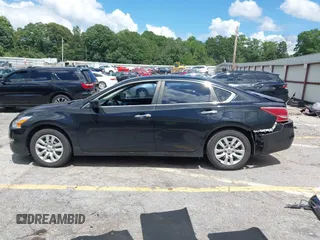 2013 Nissan Altima SV z VIN 1N4AL3AP8DC110491, wystawiony jako IAAI lot #42532009 z przebiegiem 249 033 mil mil oraz . Historia ofert i sprzedaży dostępna na DreamBid. Obrazek 14.