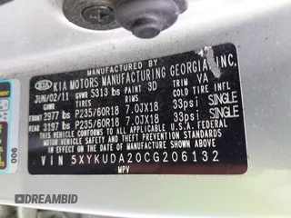 2012 Kia Sorento EX with VIN 5XYKUDA20CG206132, listed as a IAAI auction lot 42018015 with 138,158 mi miles. Bid and sale history available at carsss.com. Image 9.