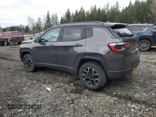 2021 Jeep Compass Trailhawk with VIN 3C4NJDDB6MT564914, listed as a Copart auction lot 49703385 with 45,547 mi miles and Salvage title. Bid and sale history available at DreamBid. Image 2.