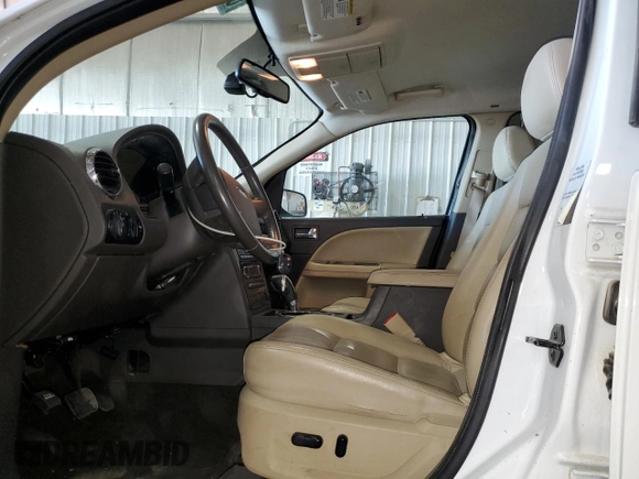 2008 Ford Taurus X Limited z VIN 1FMDK03W18GA17707, wystawiony jako Copart lot #85287524 z przebiegiem 121 231 mil mil oraz Nie do naprawy • Non repairable. Historia ofert i sprzedaży dostępna na DreamBid. Obrazek 7.