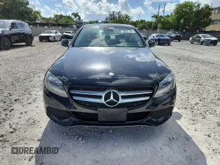 2016 Mercedes-Benz C 300 Luxury with VIN 55SWF4KB3GU133991, listed as a Copart auction lot 60081445 with 86,734 mi miles and Salvage title. Bid and sale history available at DreamBid. Image 5.
