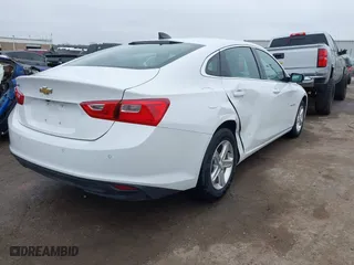 2020 Chevrolet Malibu LS with VIN 1G1ZC5ST9LF132915, listed as a IAAI auction lot 41570162 with 52,382 mi miles. Bid and sale history available at carsss.com. Image 4.