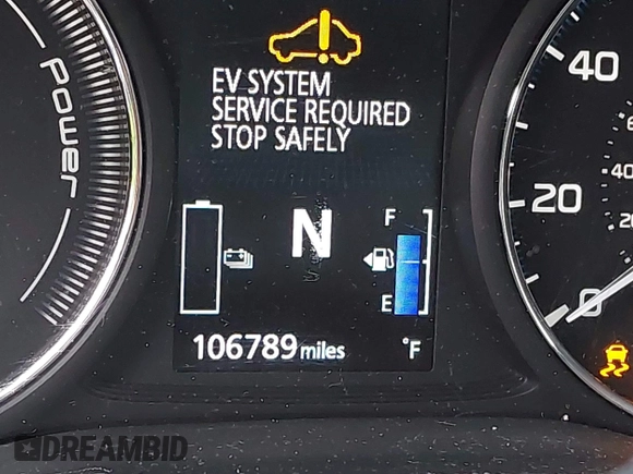 2018 Mitsubishi Outlander SEL with VIN JA4J24A52JZ042127, listed as a IAAI auction lot 42160276 with 106,789 mi miles and . Bid and sale history available at DreamBid. Image 15.