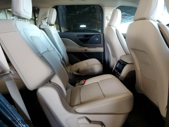 2023 Lincoln Aviator Reserve with VIN 5LM5J7WC7PGL14784, listed as a Copart auction lot 85020174 with 3,617 mi miles and Salvage Title. Bid and sale history available at carsss.com. Image 11.