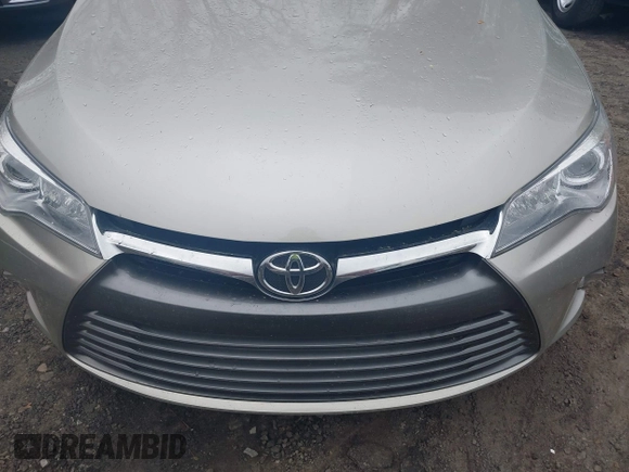 2015 Toyota Camry XLE with VIN 4T1BF1FK2FU992015, listed as a IAAI auction lot 41928373 with 95,570 mi miles and . Bid and sale history available at DreamBid. Image 6.