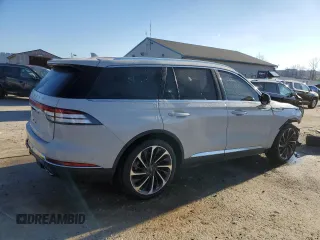 2020 Lincoln Aviator Reserve with VIN 5LM5J7XC7LGL30976, listed as a Copart auction lot 85981554 with 140,056 mi miles and Clean title. Bid and sale history available at DreamBid. Image 3.