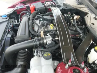 2025 Ford Mustang EcoBoost Premium с VIN 1FAGP8UH9S5115846, выставлен на аукционе IAAI как лот 42918012 с пробегом 2 443 миль миль и . История ставок и продаж доступна на DreamBid. Изображение 19.