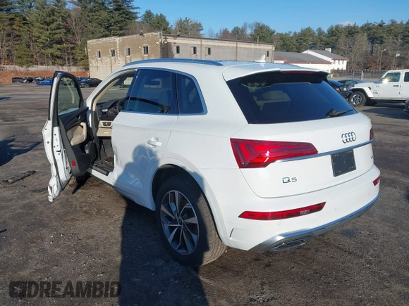 2024 Audi Q5 S line Premium z VIN WA1GAAFY5R2097223, wystawiony jako IAAI lot #41035850 z przebiegiem 1 234 mil mil oraz . Historia ofert i sprzedaży dostępna na DreamBid. Obrazek 14.