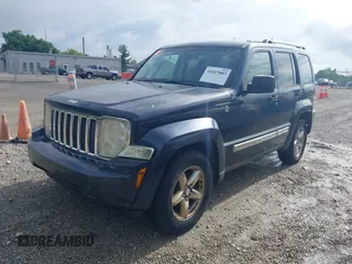 2008 Jeep Liberty Limited z VIN 1J8GN58K68W113973, wystawiony jako IAAI lot #42417083 z przebiegiem 493 836 mil mil oraz . Historia ofert i sprzedaży dostępna na DreamBid. Obrazek 2.