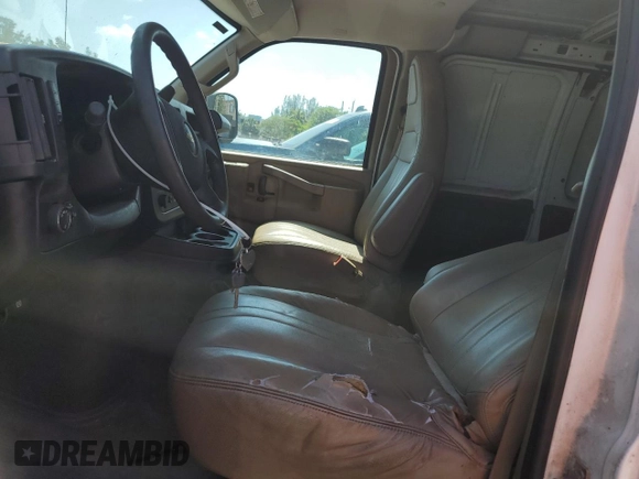 2017 Chevrolet Express Cargo with VIN 1GCWGAFFXH1186627, listed as a Copart auction lot 58189355 with 58,694 mi miles and Clean title. Bid and sale history available at DreamBid. Image 7.