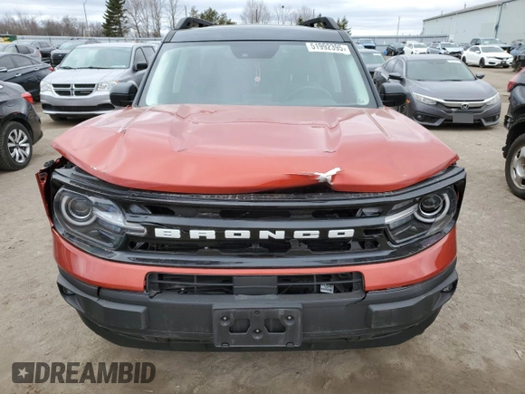 2023 Ford Bronco Sport Outer Banks z VIN 3FMCR9C68PRD33978, wystawiony jako Copart lot #51992395 z przebiegiem 37 133 mil mil oraz Czysty tytuł • Clean title. Historia ofert i sprzedaży dostępna na DreamBid. Obrazek 5.