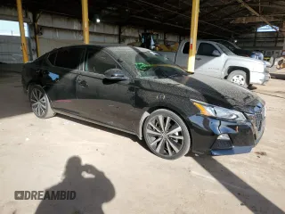 2021 Nissan Altima 2.5 SR with VIN 1N4BL4CV1MN411081, listed as a Copart auction lot 46122145 with 25,497 mi miles and Salvage Title. Bid and sale history available at carsss.com. Image 4.