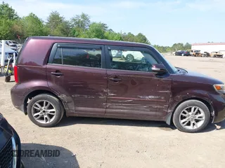 2010 Scion xB with VIN JTLZE4FE7A1101670, listed as a IAAI auction lot 42009413 with 165,418 mi miles. Bid and sale history available at carsss.com. Image 6.