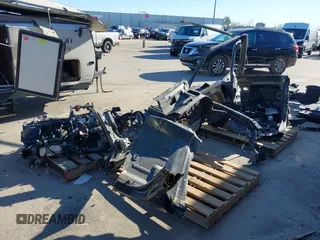 2017 Jeep Wrangler Unlimited Sport with VIN 1C4BJWDG5HL632793, listed as a IAAI auction lot 41572269 with 1 mi miles. Bid and sale history available at carsss.com. Image 4.