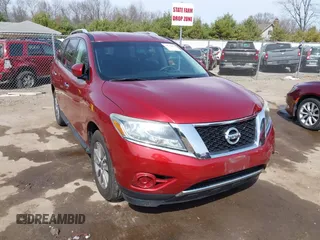 2014 Nissan Pathfinder SV with VIN 5N1AR2MM4EC660823, listed as a IAAI auction lot 41932472 with 167,787 mi miles. Bid and sale history available at carsss.com. Image 1.