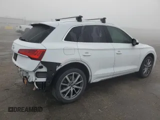 2021 Audi SQ5 Prestige with VIN WA1C4AFY1M2045697, listed as a Copart auction lot 85689034 with 30,980 mi miles and Salvage Title. Bid and sale history available at DreamBid. Image 3.