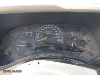 2003 Chevrolet Silverado 2500HD LS with VIN 1GCHK231X3F227601, listed as a IAAI auction lot 41295238 with 218,021 mi miles. Bid and sale history available at carsss.com. Image 7.