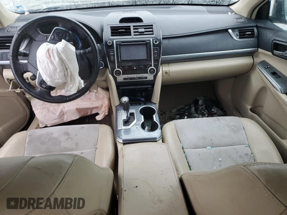 2012 Toyota Camry XLE z VIN 4T1BD1FK8CU001921, wystawiony jako Copart lot #57861715 z przebiegiem Nie podano mil oraz Szkoda całkowita • Salvage title. Historia ofert i sprzedaży dostępna na DreamBid. Obrazek 8.