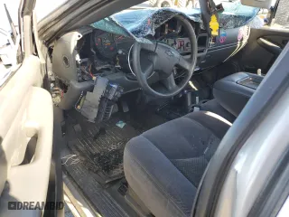2006 Chevrolet Silverado 1500 LS with VIN 1GCEC19V66Z114770, listed as a Copart auction lot 81286774 with 164,725 mi miles and Salvage Title. Bid and sale history available at carsss.com. Image 8.