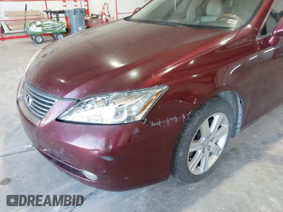 2007 Lexus ES with VIN JTHBJ46G272107422, listed as a IAAI auction lot 41988857 with 188,998 mi miles. Bid and sale history available at carsss.com. Image 6.