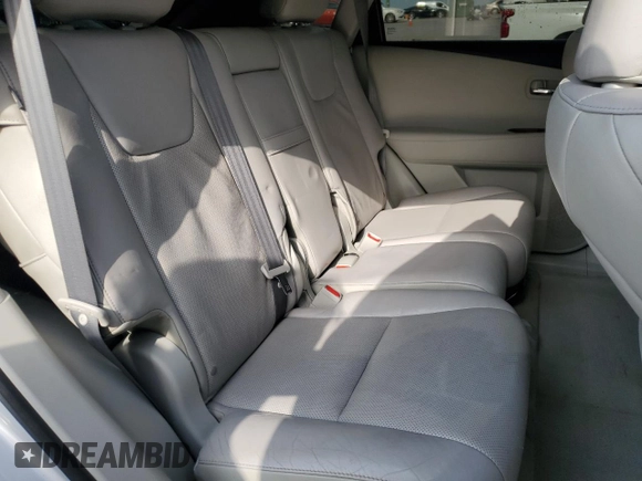 2012 Lexus RX 350 z VIN 2T2BK1BA7CC152233, wystawiony jako Copart lot #54257445 z przebiegiem 139 949 mil mil oraz Szkoda całkowita • Salvage title. Historia ofert i sprzedaży dostępna na DreamBid. Obrazek 11.
