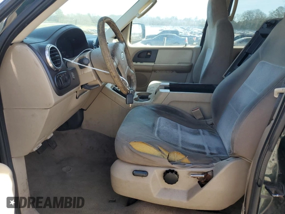 2004 Ford Expedition Special Service with VIN 1FMRU15W54LA96481, listed as a Copart auction lot 46699045 with 308,174 mi miles and Salvage Title. Bid and sale history available at carsss.com. Image 7.