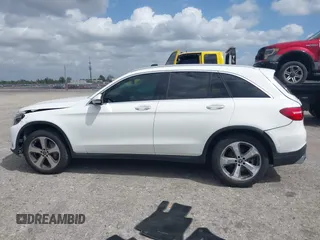 2018 Mercedes-Benz GLC with VIN WDC0G4KB0JV079007, listed as a IAAI auction lot 41910987 with 78,192 mi miles. Bid and sale history available at carsss.com. Image 14.