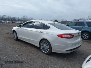 2015 Ford Fusion SE with VIN 3FA6P0HD2FR222244, listed as a IAAI auction lot 41932249 with 113,685 mi miles. Bid and sale history available at carsss.com. Image 3.