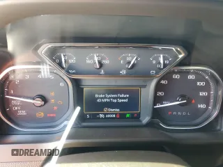2019 GMC Sierra 1500 SLT z VIN 3GTP8DED8KG245539, wystawiony jako Copart lot #52478105 z przebiegiem 60 008 mil mil oraz Szkoda całkowita • Salvage title. Historia ofert i sprzedaży dostępna na DreamBid. Obrazek 9.