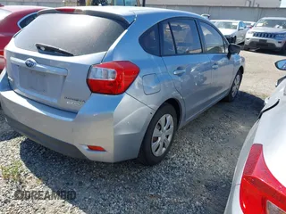2016 Subaru Impreza 2.0i z VIN JF1GPAA64G8249776, wystawiony jako IAAI lot #42019229 z przebiegiem 95 959 mil mil oraz . Historia ofert i sprzedaży dostępna na DreamBid. Obrazek 4.