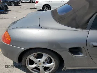 2001 Porsche Boxster с VIN WP0CA29861U624927, выставлен на аукционе Copart как лот 61844195 с пробегом Не указан миль и Чистый • Clean title. История ставок и продаж доступна на DreamBid. Изображение 10.