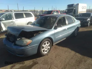 2007 Ford Taurus SE z VIN 1FAFP53U47A130276, wystawiony jako IAAI lot #38111355 z przebiegiem 205 721 mil mil oraz . Historia ofert i sprzedaży dostępna na DreamBid. Obrazek 2.