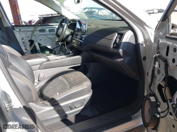 2022 Nissan Pathfinder SL with VIN 5N1DR3CB6NC231492, listed as a IAAI auction lot 41646047 with 83,972 mi miles. Bid and sale history available at carsss.com. Image 5.