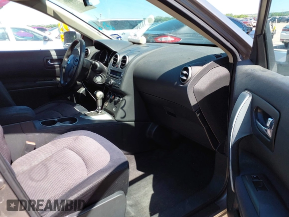 2009 Nissan Rogue SL with VIN JN8AS58T59W059795, listed as a IAAI auction lot 42088191 with 196,877 mi miles and . Bid and sale history available at DreamBid. Image 5.